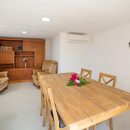 Holiday Mi Pequena Tatil Evi Calp